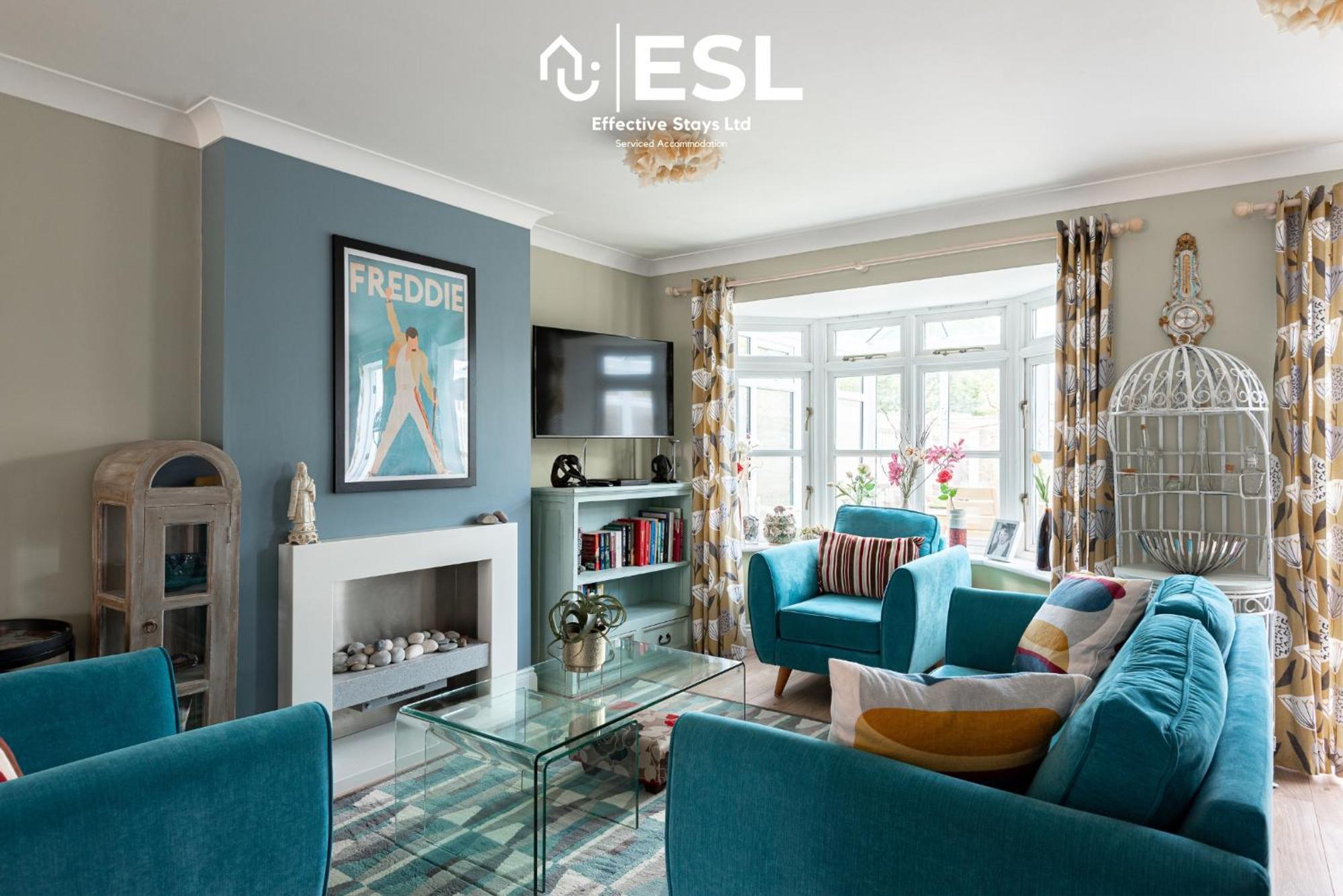 4 Bedroom Townhouse 10Mins Walk From Shrewsbury Town Centre With Parking Exterior foto
